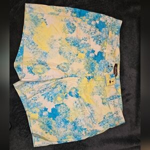 Womens Floral Chino Shorts